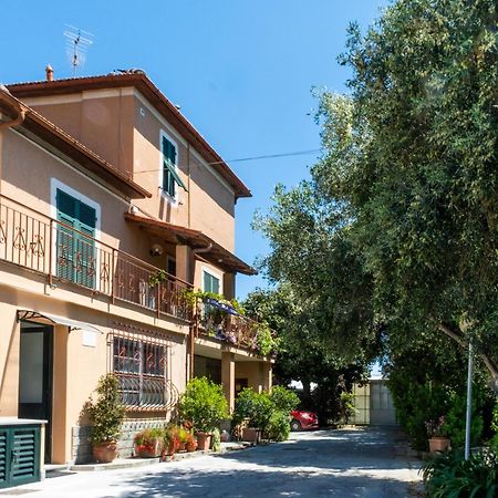 Agriturismo Giorgi Appartamenti In Riviera Ligure アルベンガ エクステリア 写真