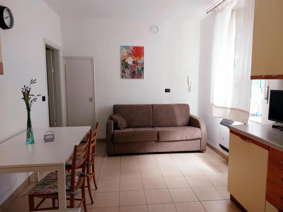 Agriturismo Giorgi Appartamenti In Riviera Ligure アルベンガ エクステリア 写真