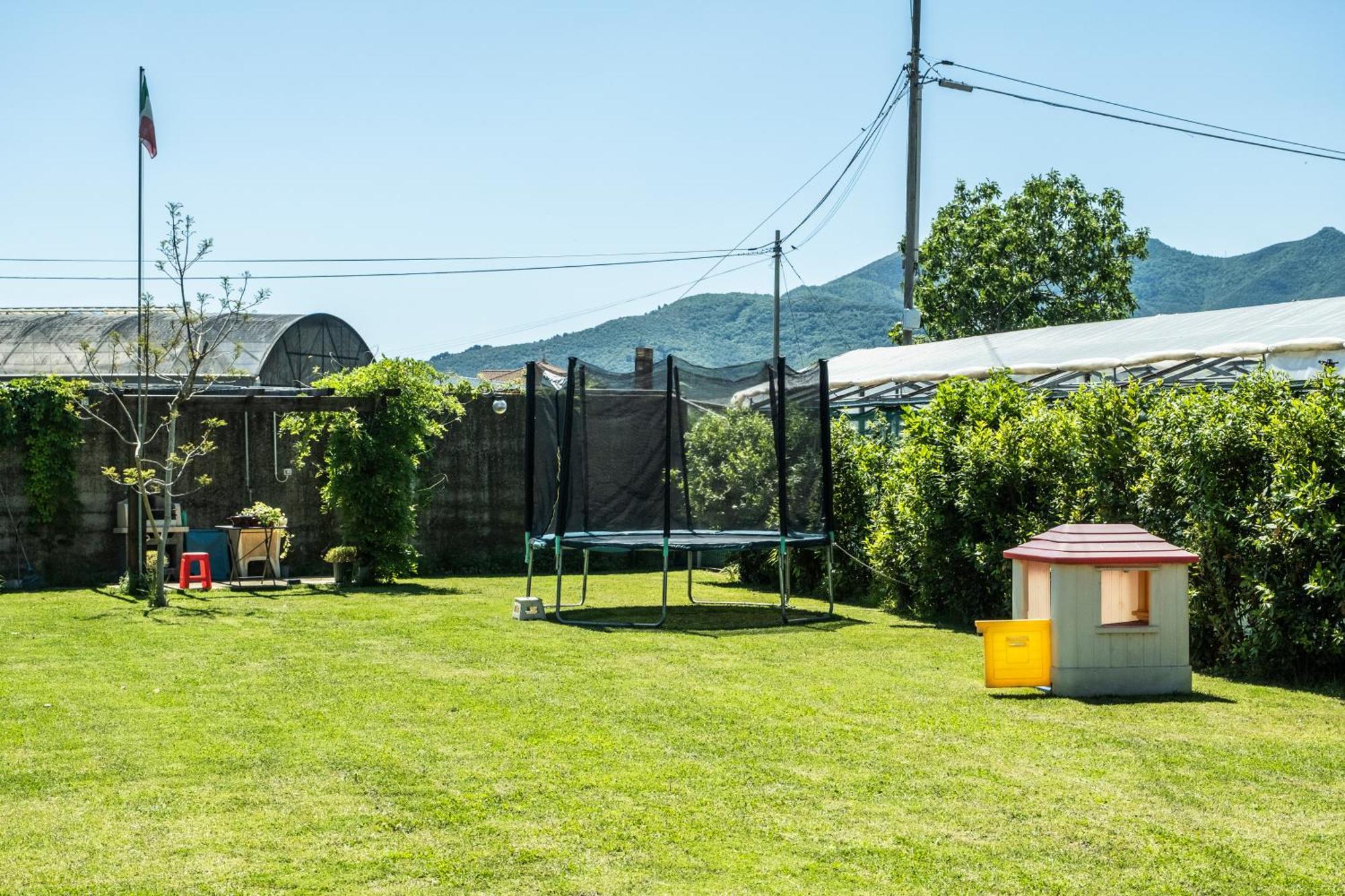 Agriturismo Giorgi Appartamenti In Riviera Ligure アルベンガ エクステリア 写真