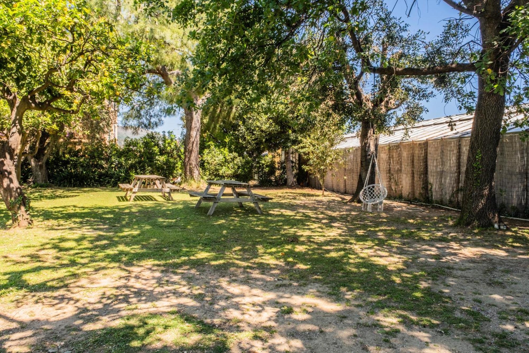Agriturismo Giorgi Appartamenti In Riviera Ligure アルベンガ エクステリア 写真