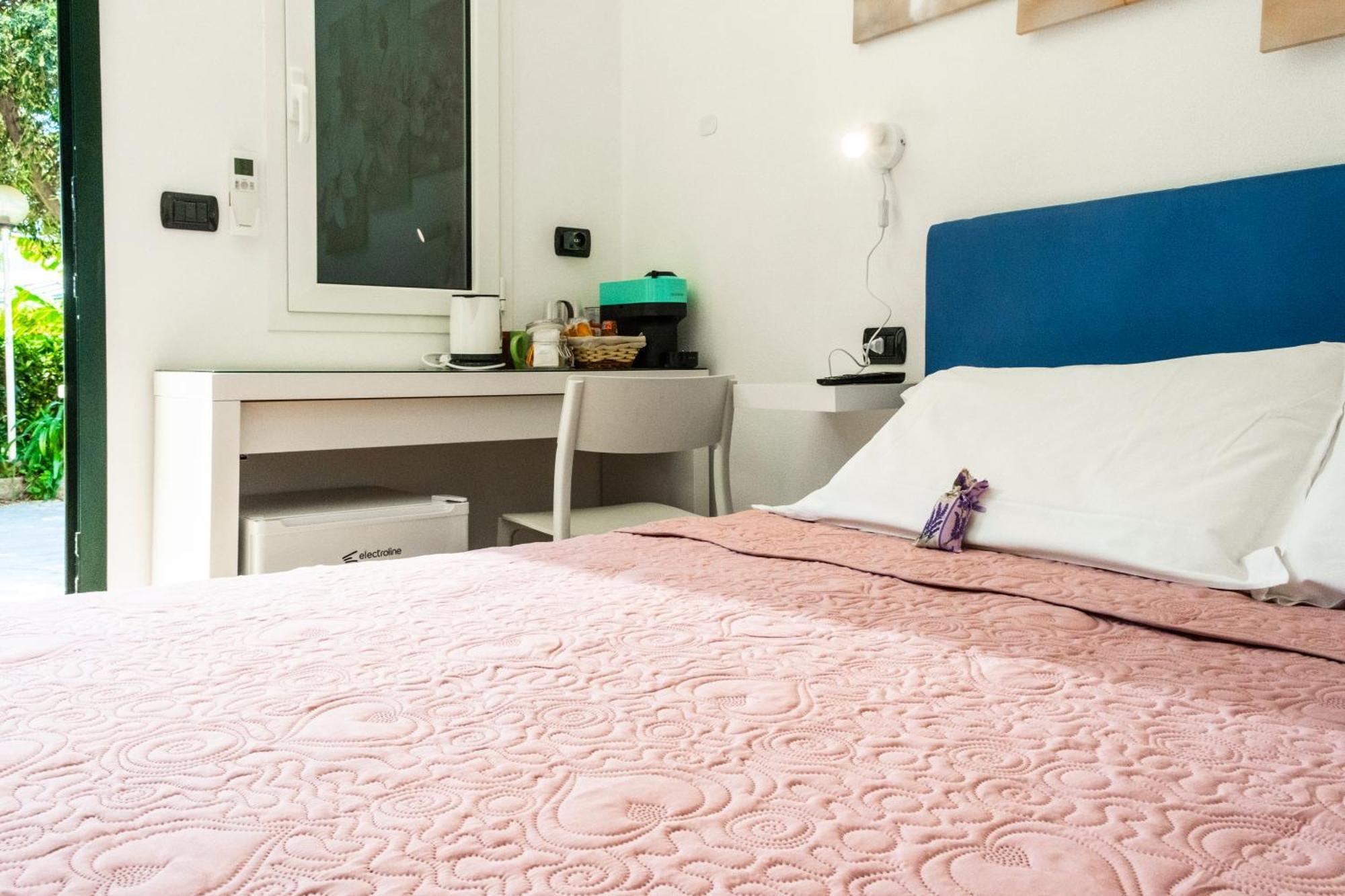 Agriturismo Giorgi Appartamenti In Riviera Ligure アルベンガ エクステリア 写真