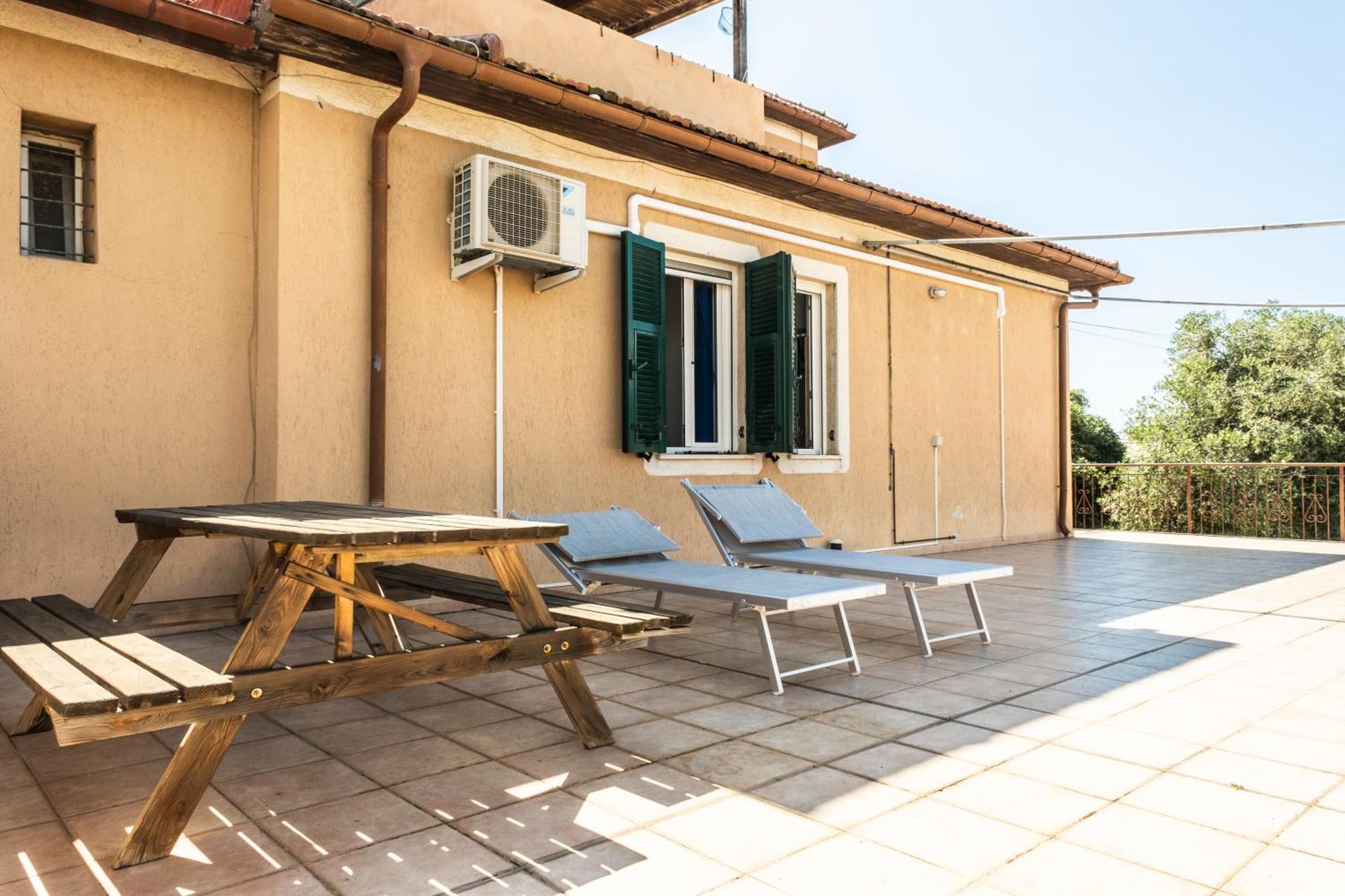Agriturismo Giorgi Appartamenti In Riviera Ligure アルベンガ エクステリア 写真