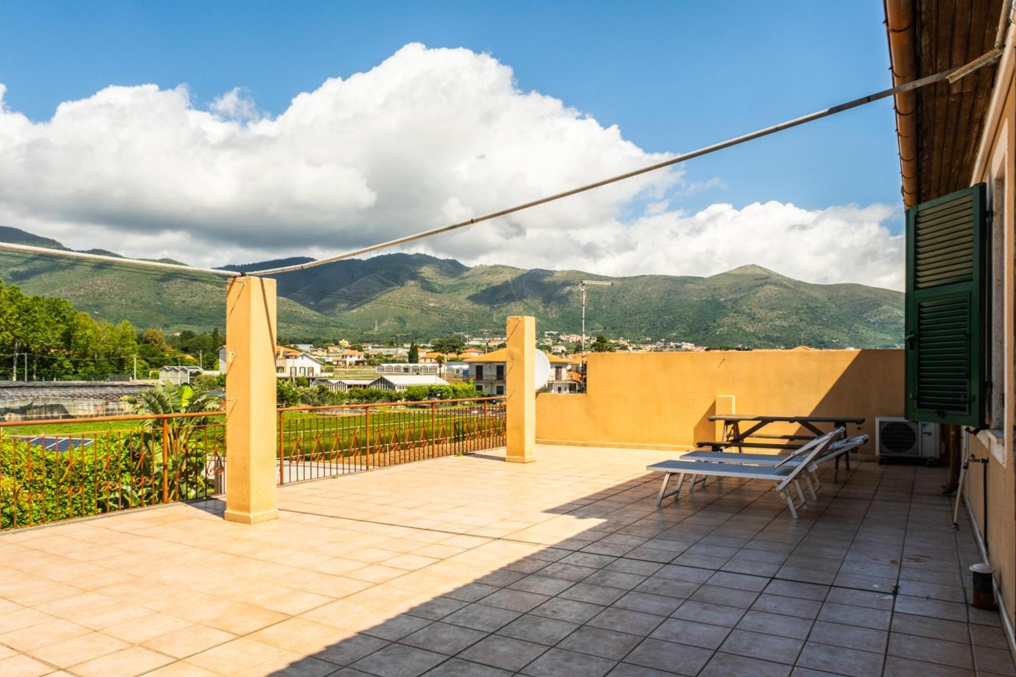 Agriturismo Giorgi Appartamenti In Riviera Ligure アルベンガ エクステリア 写真