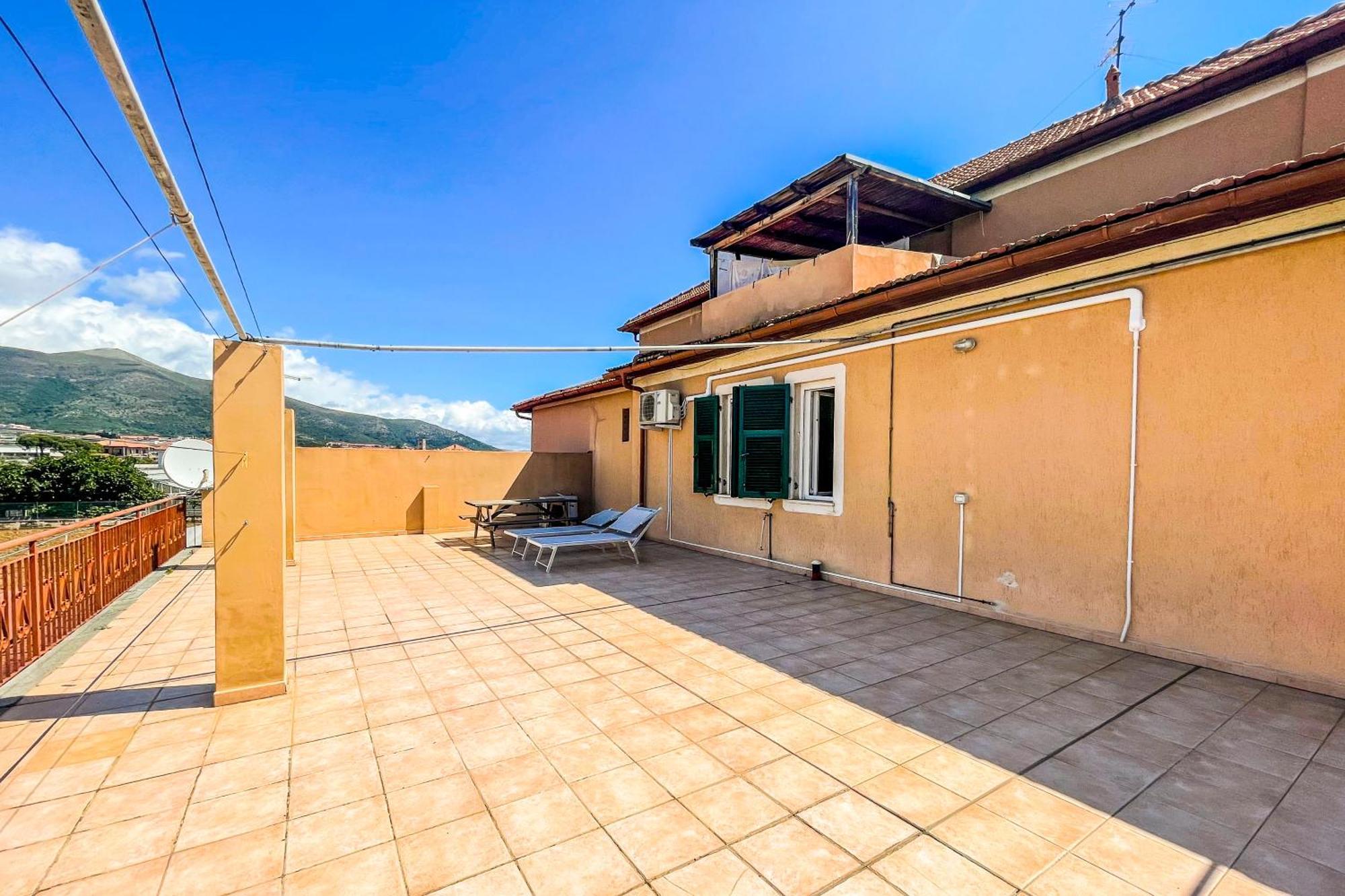 Agriturismo Giorgi Appartamenti In Riviera Ligure アルベンガ エクステリア 写真
