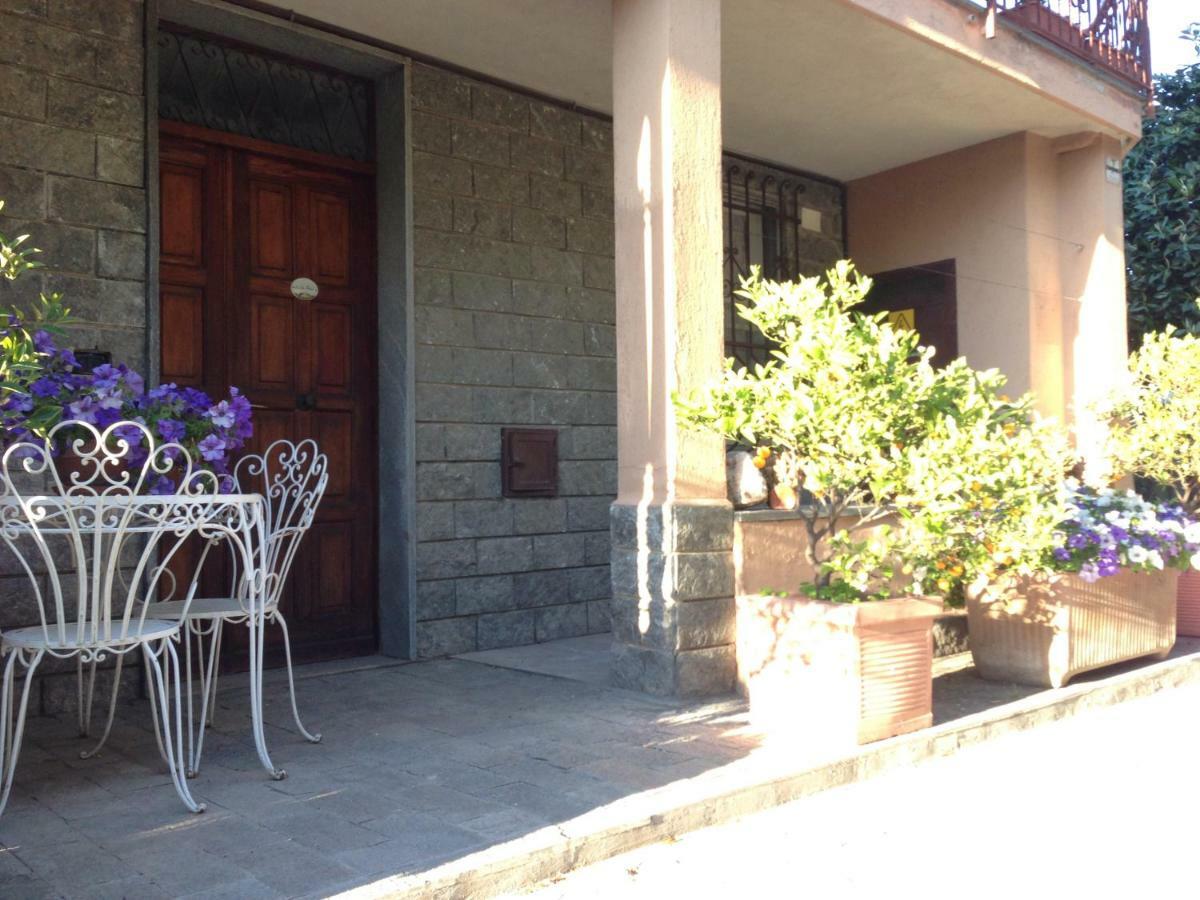 Agriturismo Giorgi Appartamenti In Riviera Ligure アルベンガ エクステリア 写真